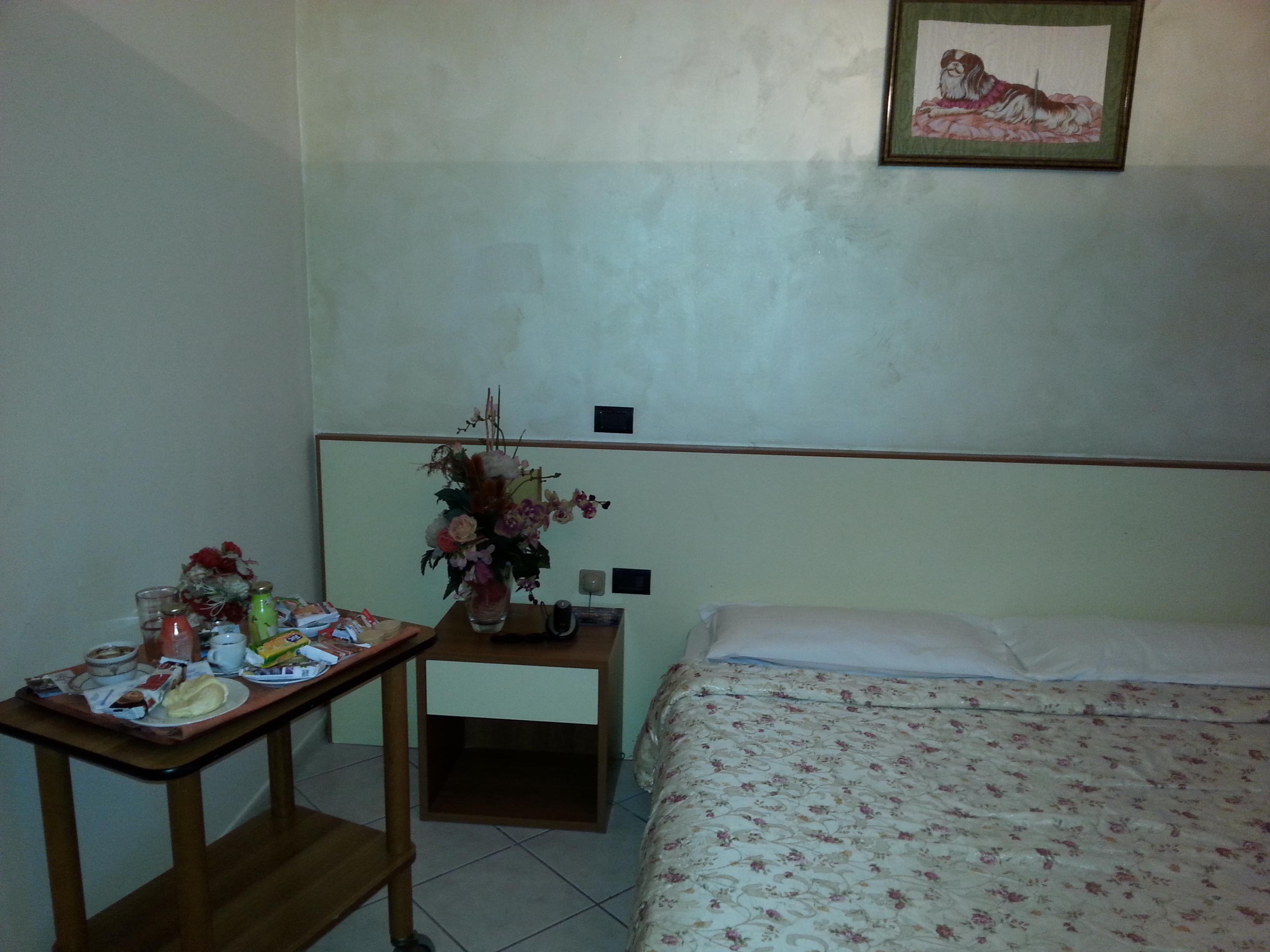 ליקולה Hotel Happy Days מראה חיצוני תמונה
